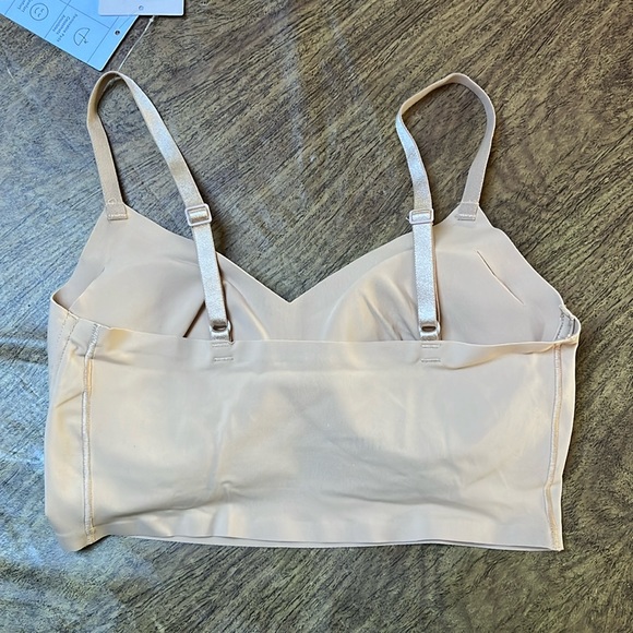NWT True & Co True Body Triangle Adjustable Strap Bra Desert Nude Dulce Size XS - Picture 4 of 12